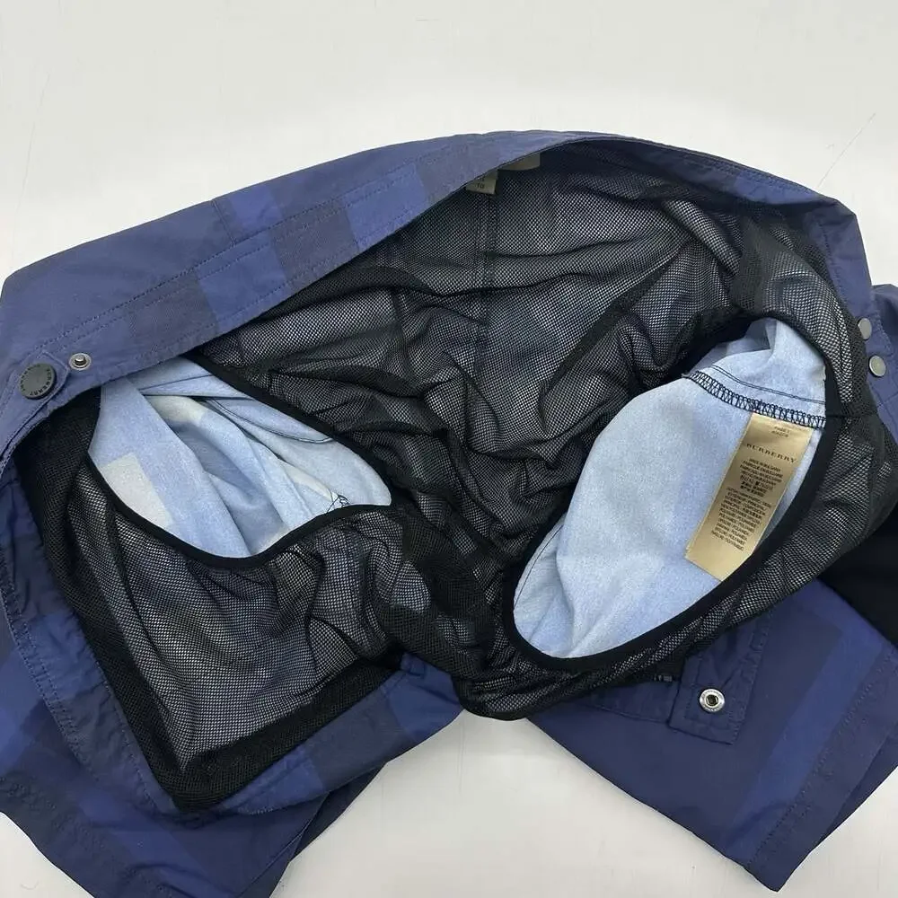 Burberry Men's Size XL 9